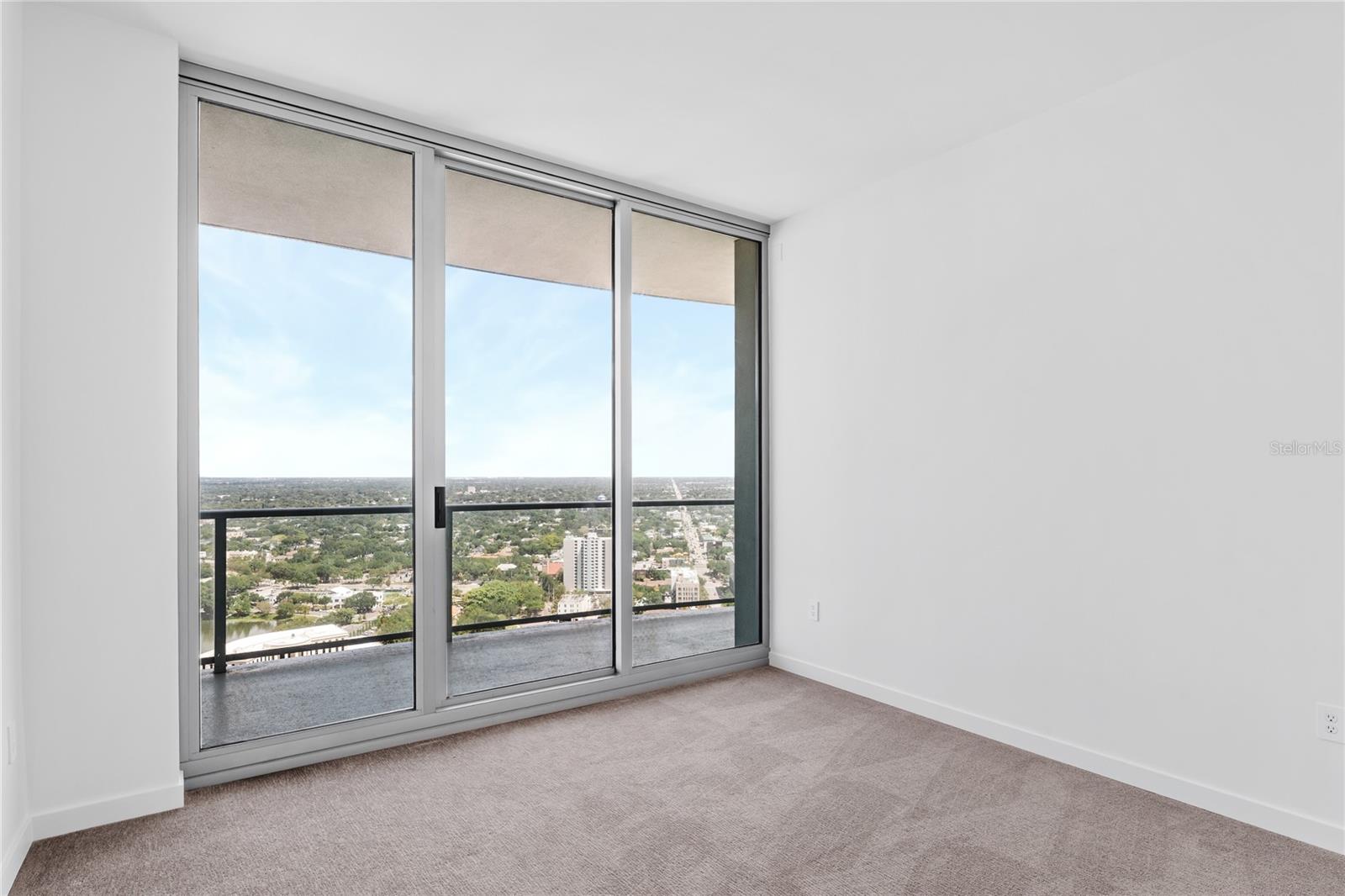 400 CENTRAL - Residential