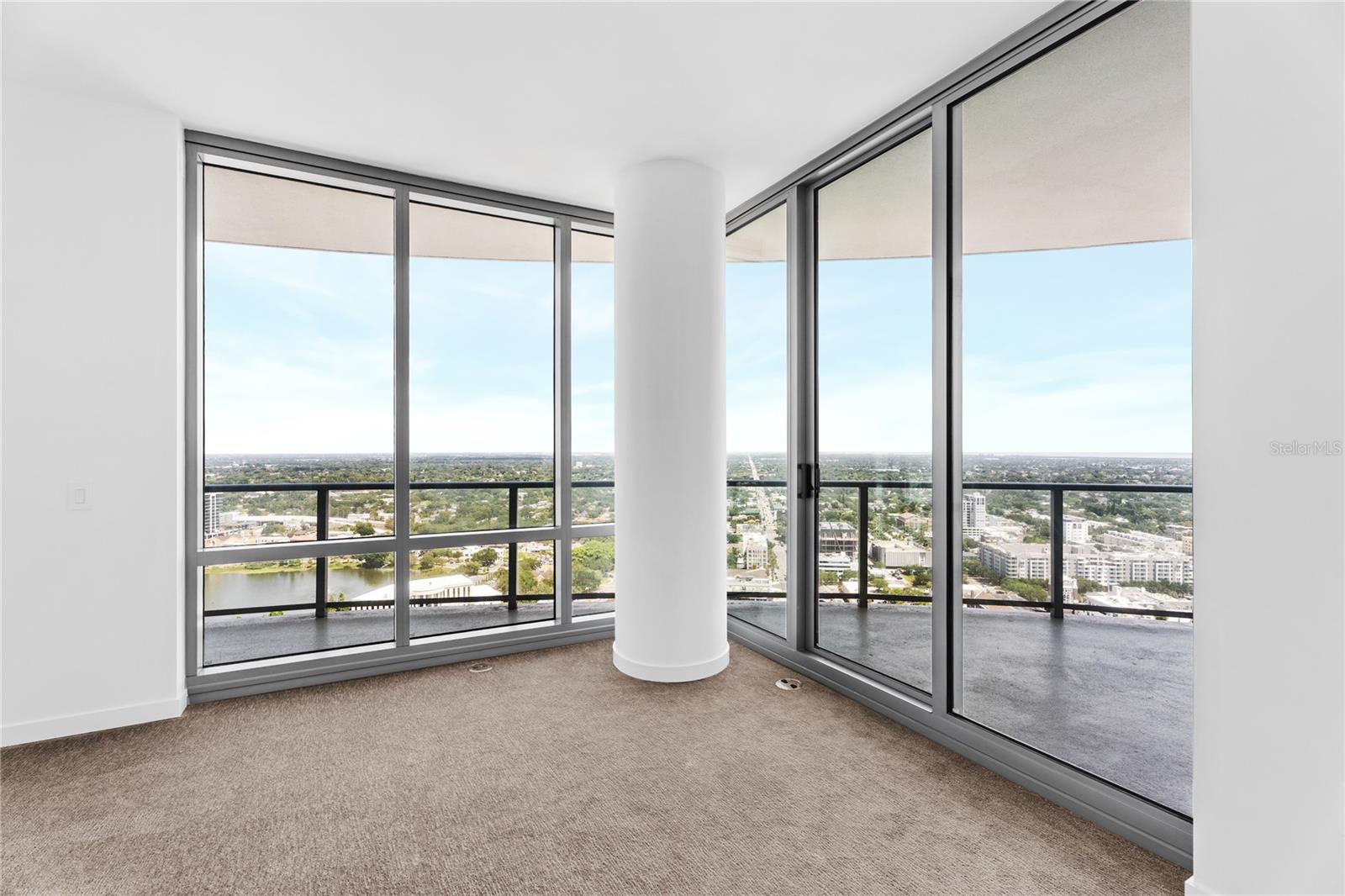 400 CENTRAL - Residential
