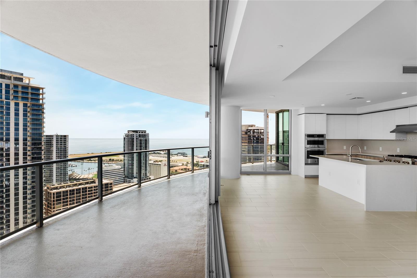 400 CENTRAL - Residential