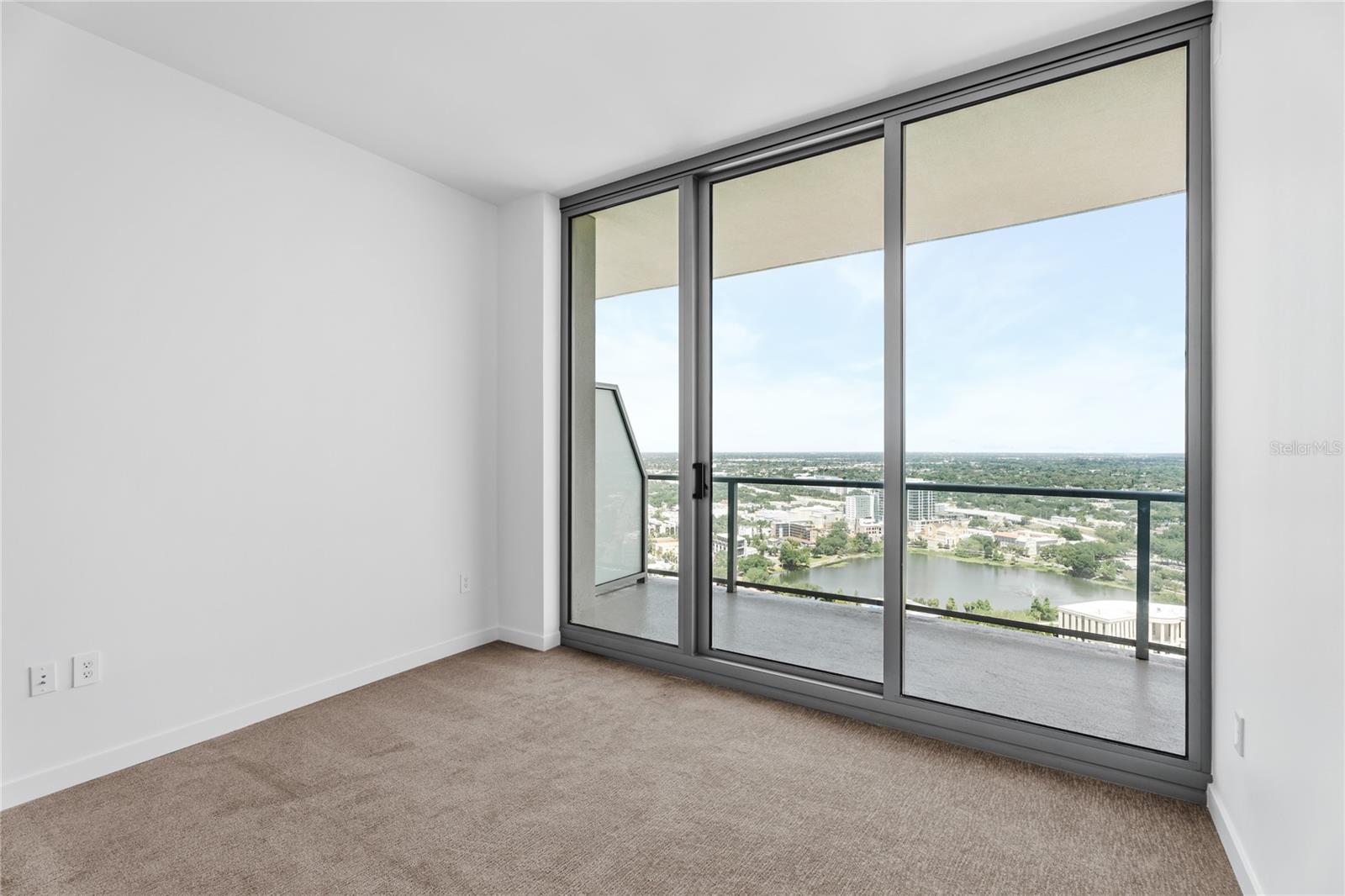 400 CENTRAL - Residential