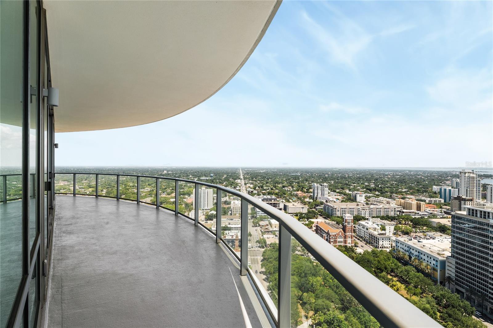 400 CENTRAL - Residential