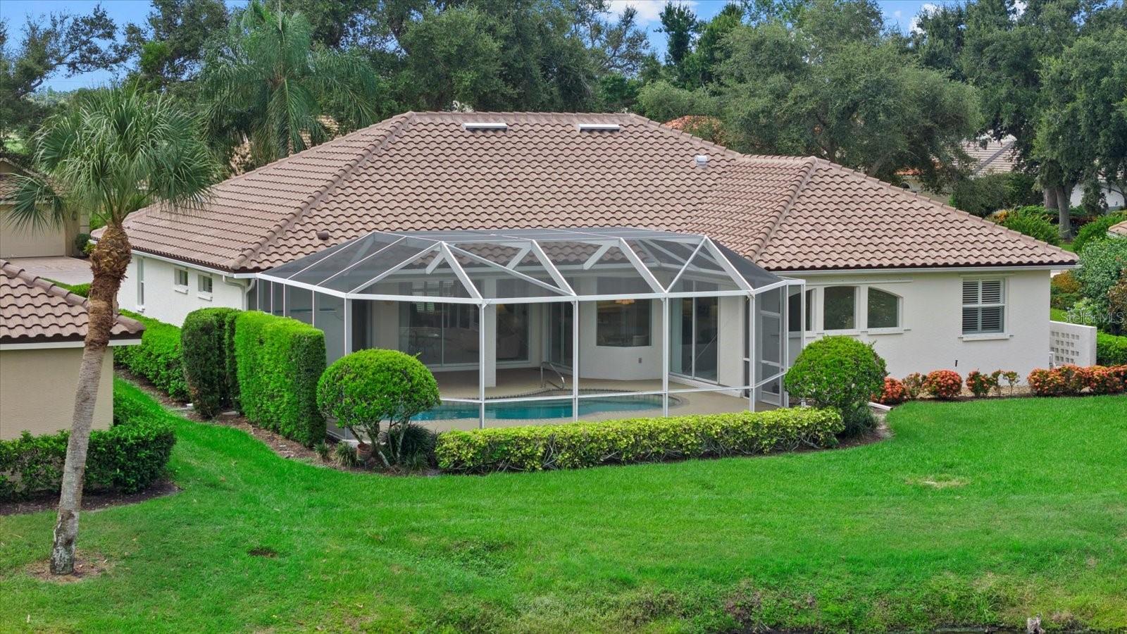 783 BRIDLE OAKS DRIVE