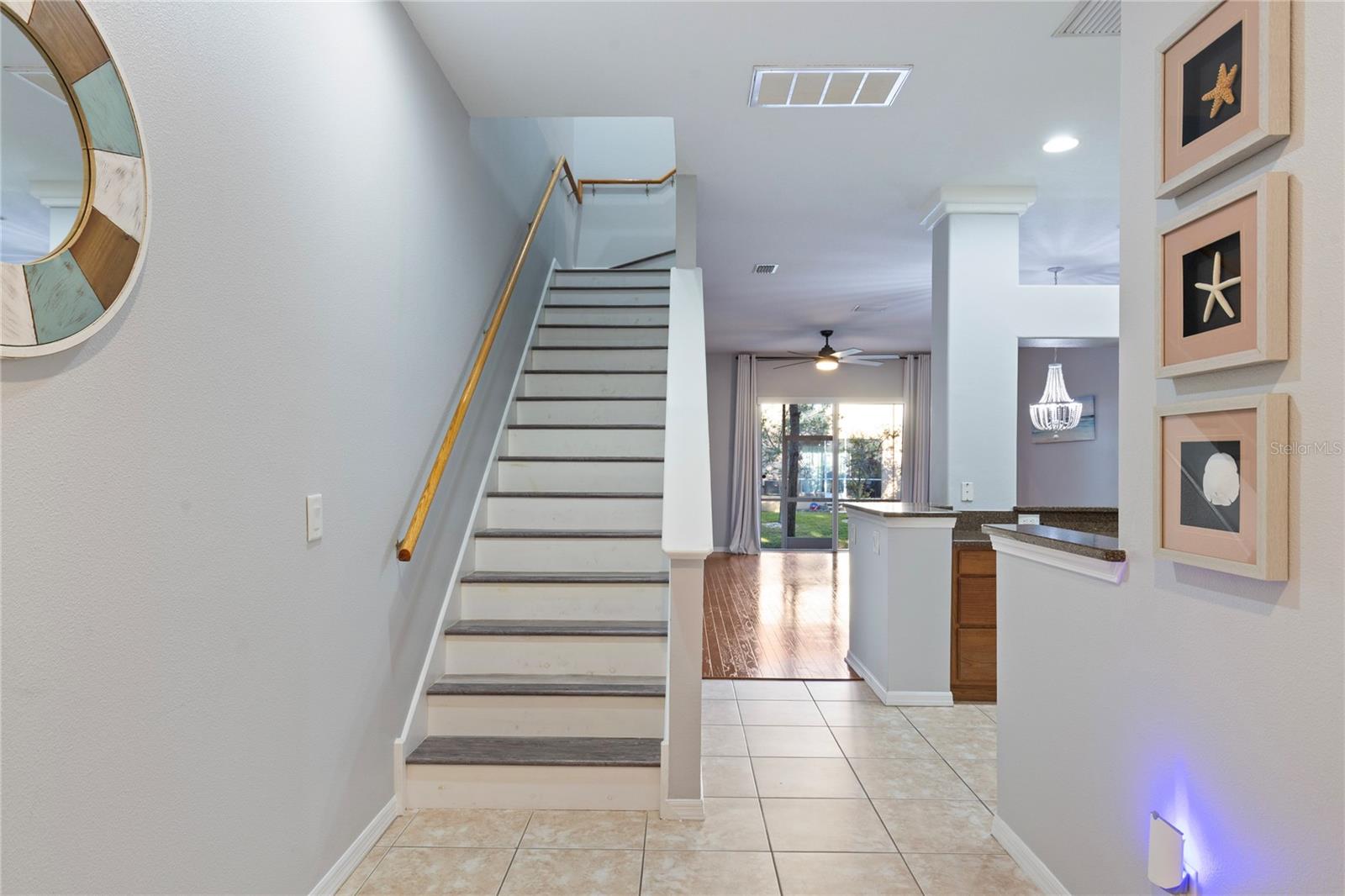 HIDDEN RIDGE TWNHMS - Residential