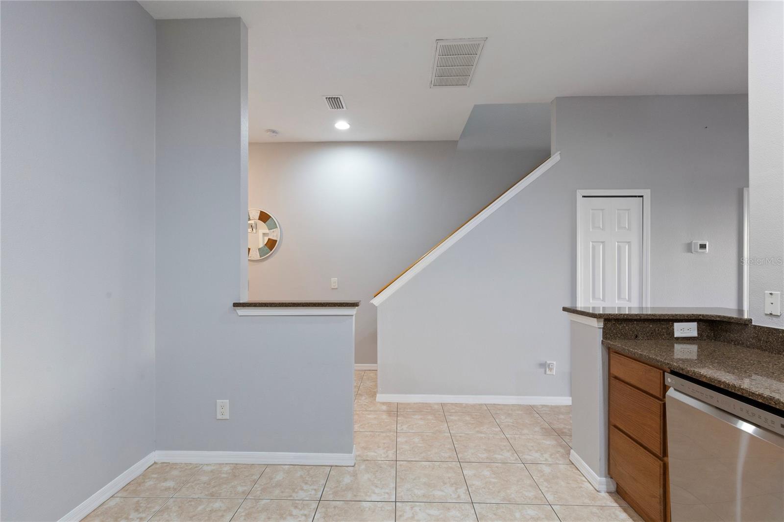 HIDDEN RIDGE TWNHMS - Residential