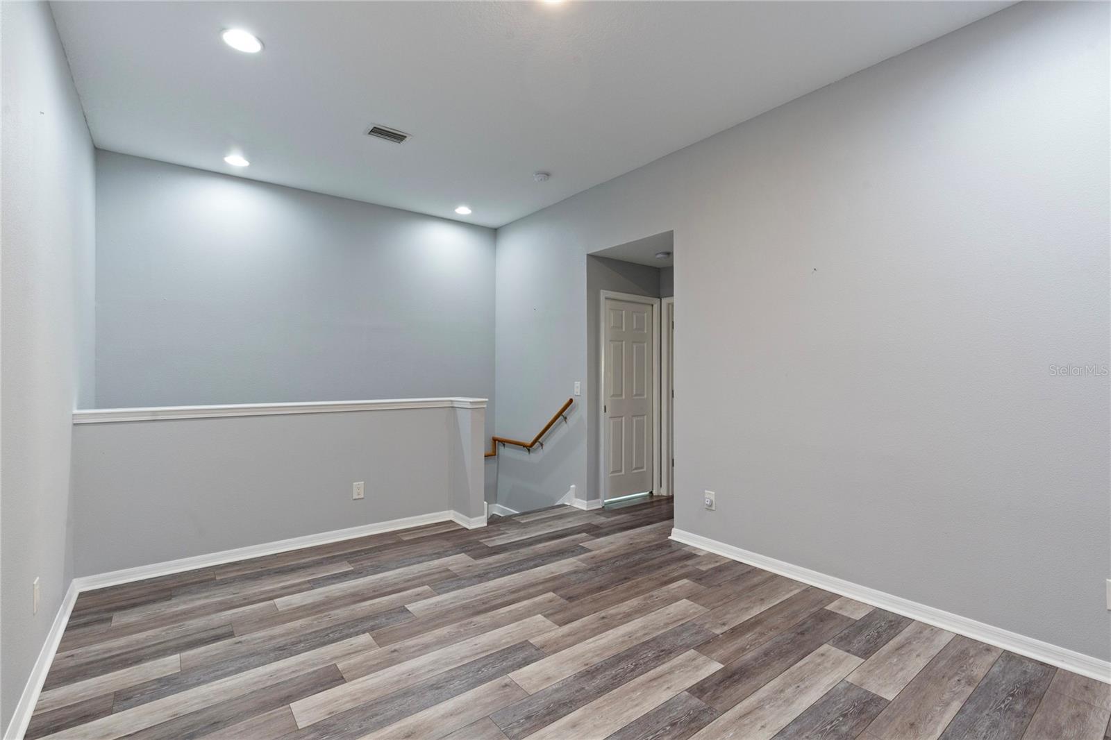 HIDDEN RIDGE TWNHMS - Residential