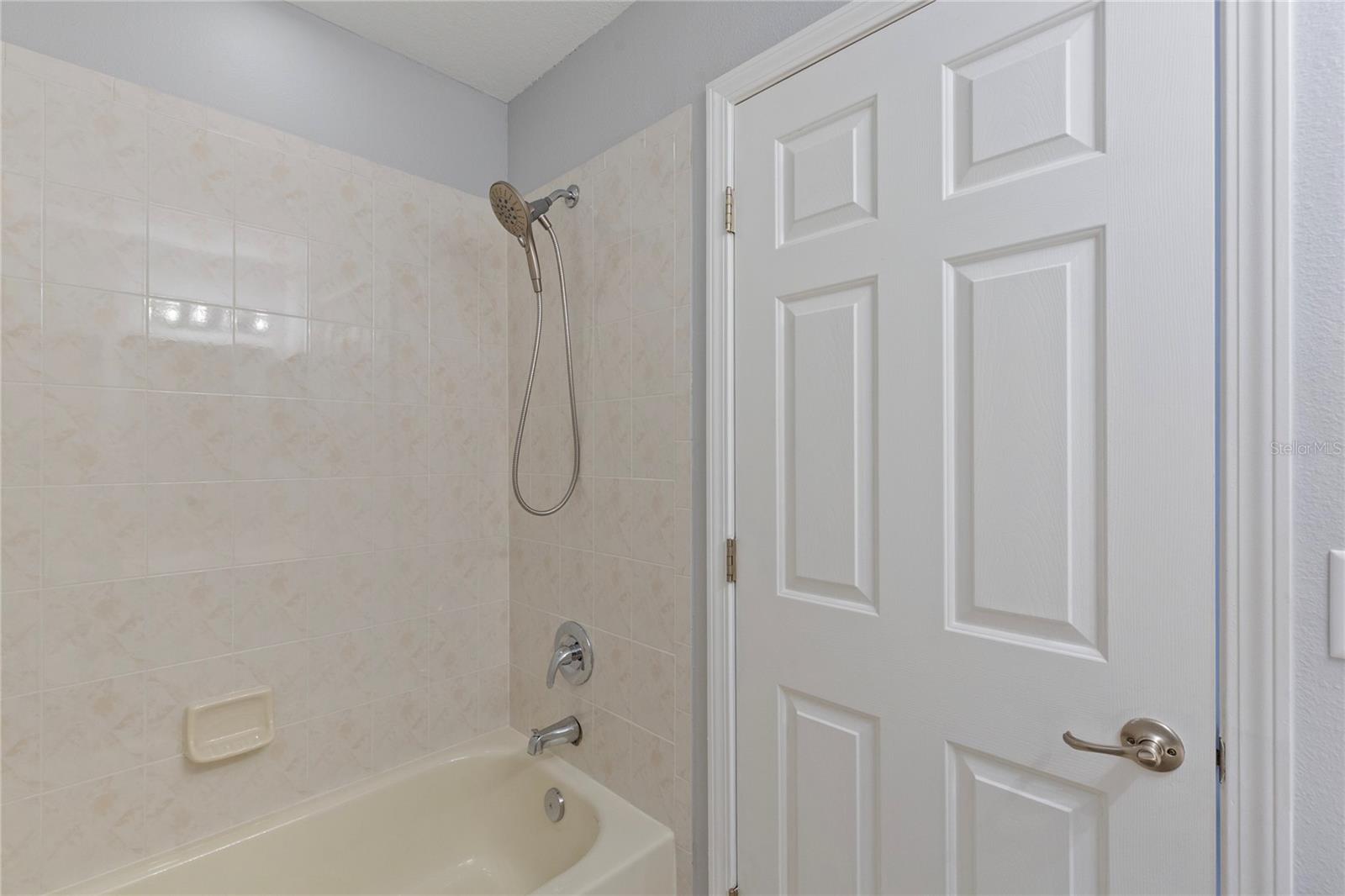 HIDDEN RIDGE TWNHMS - Residential