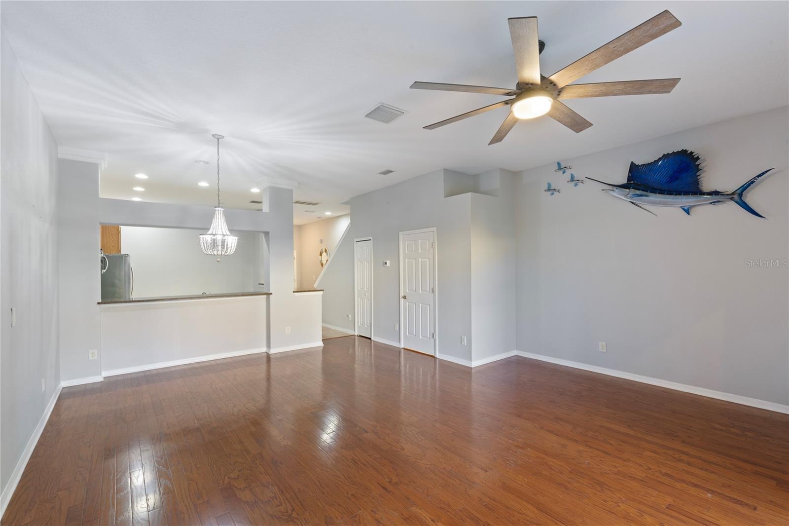 HIDDEN RIDGE TWNHMS - Residential