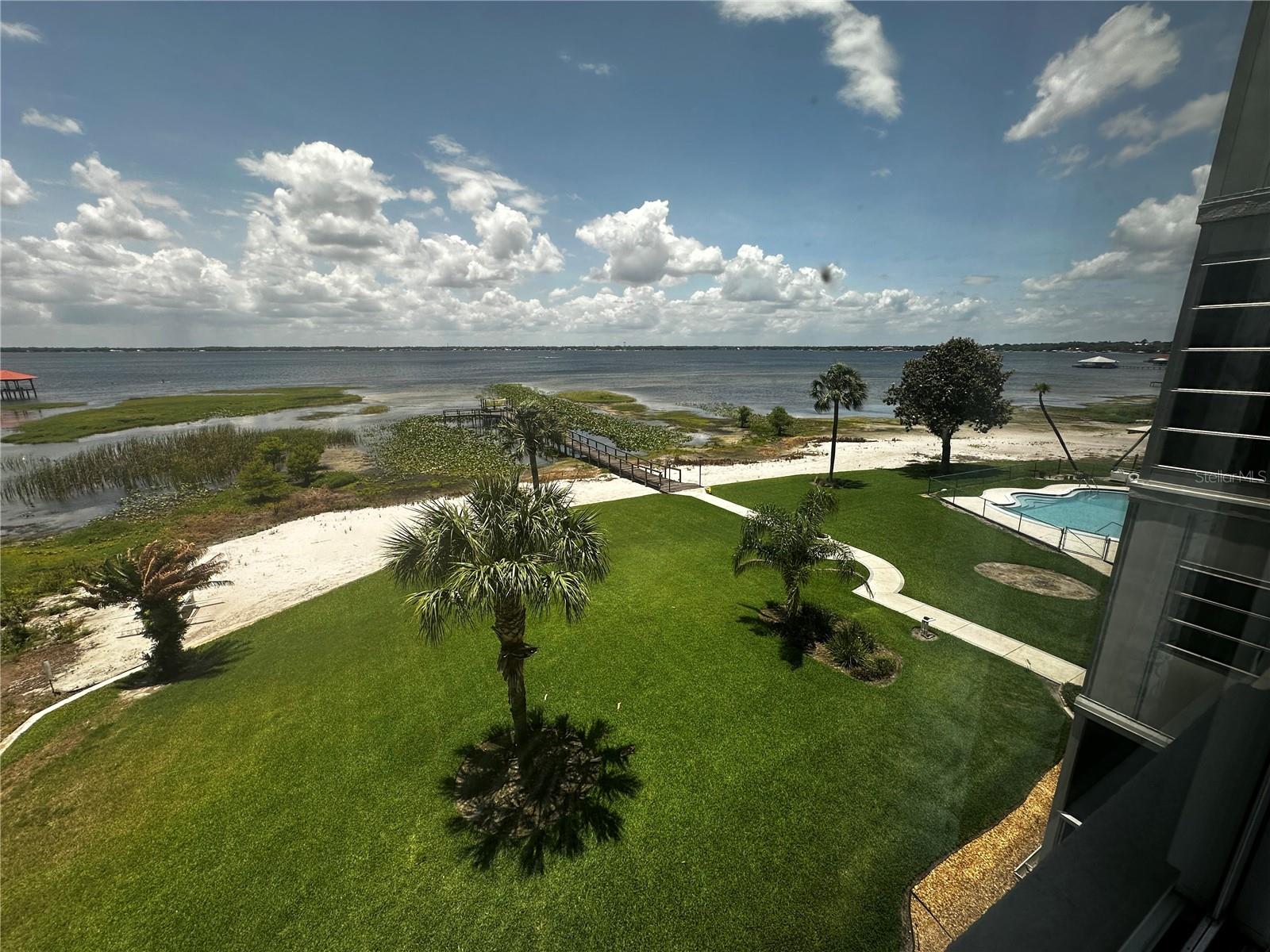 2131 LAKEVIEW DRIVE 410