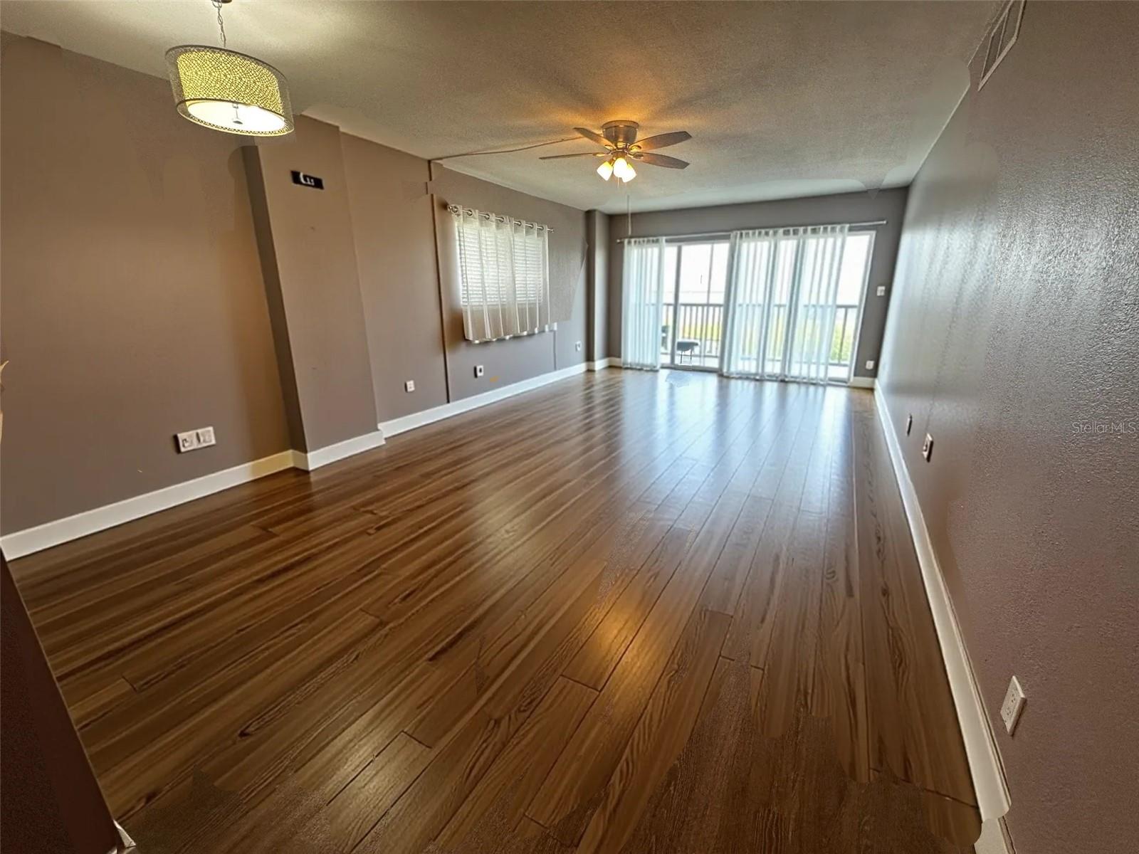 FOUNTAINHEAD CONDOS - Residential