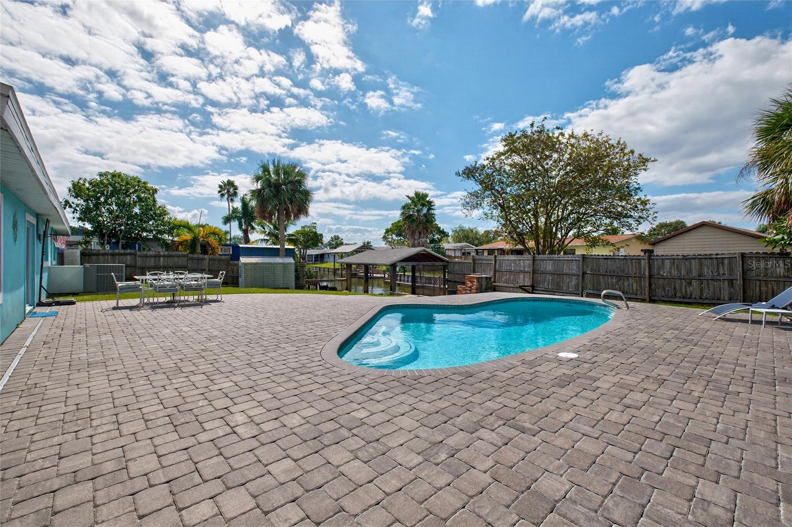 VETTER ISLES ESTATES SEC 02 - Residential