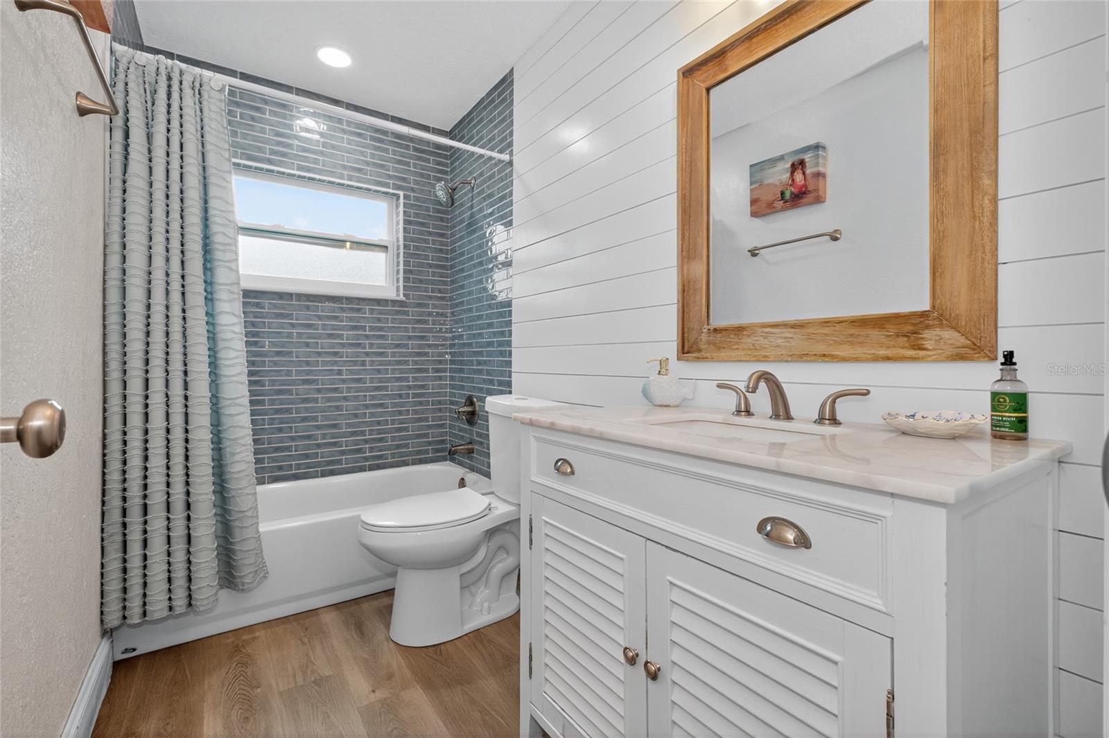 VETTER ISLES ESTATES SEC 02 - Residential