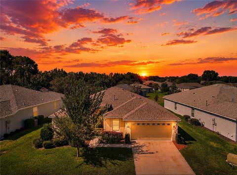 Photo of 27102 Camerons Run, Leesburg, FL 34748 (MLS # OM722565)