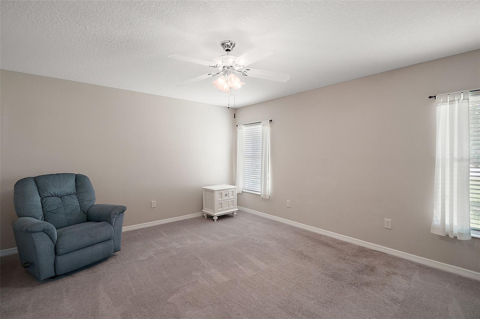 LEESBURG ARLINGTON RIDGE PH 02 - Residential