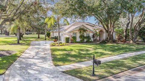 A home in TARPON SPRINGS