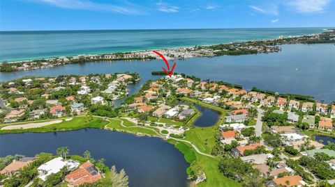 A home in LONGBOAT KEY