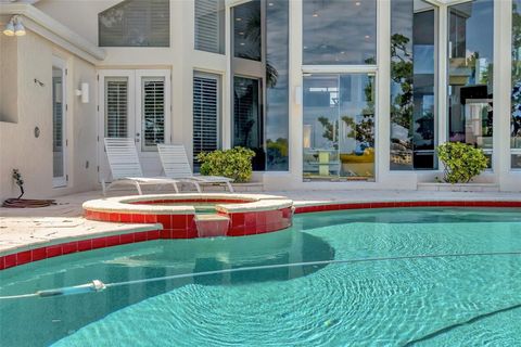 A home in LONGBOAT KEY