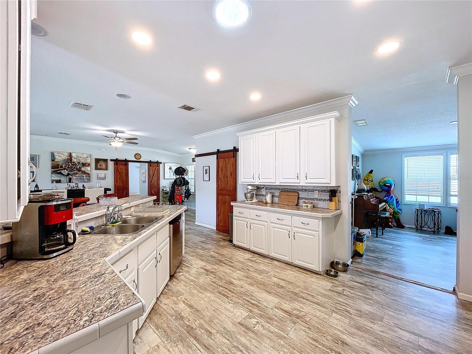 ACREAGE - Residential