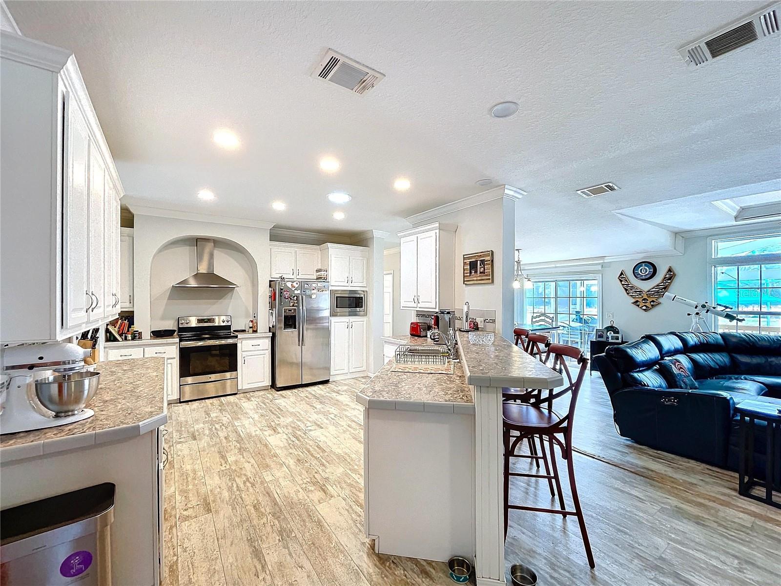 ACREAGE - Residential