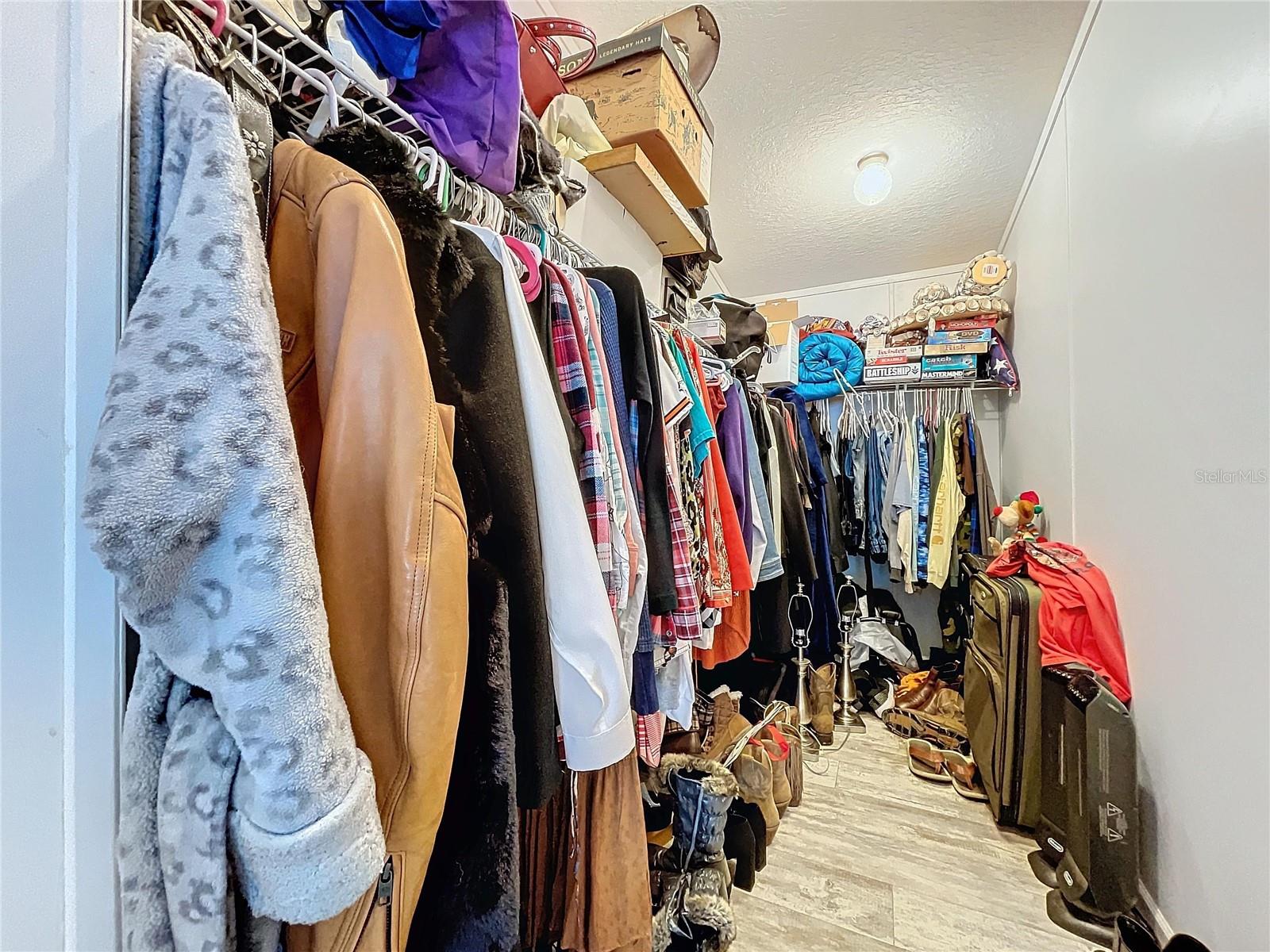 ACREAGE - Residential