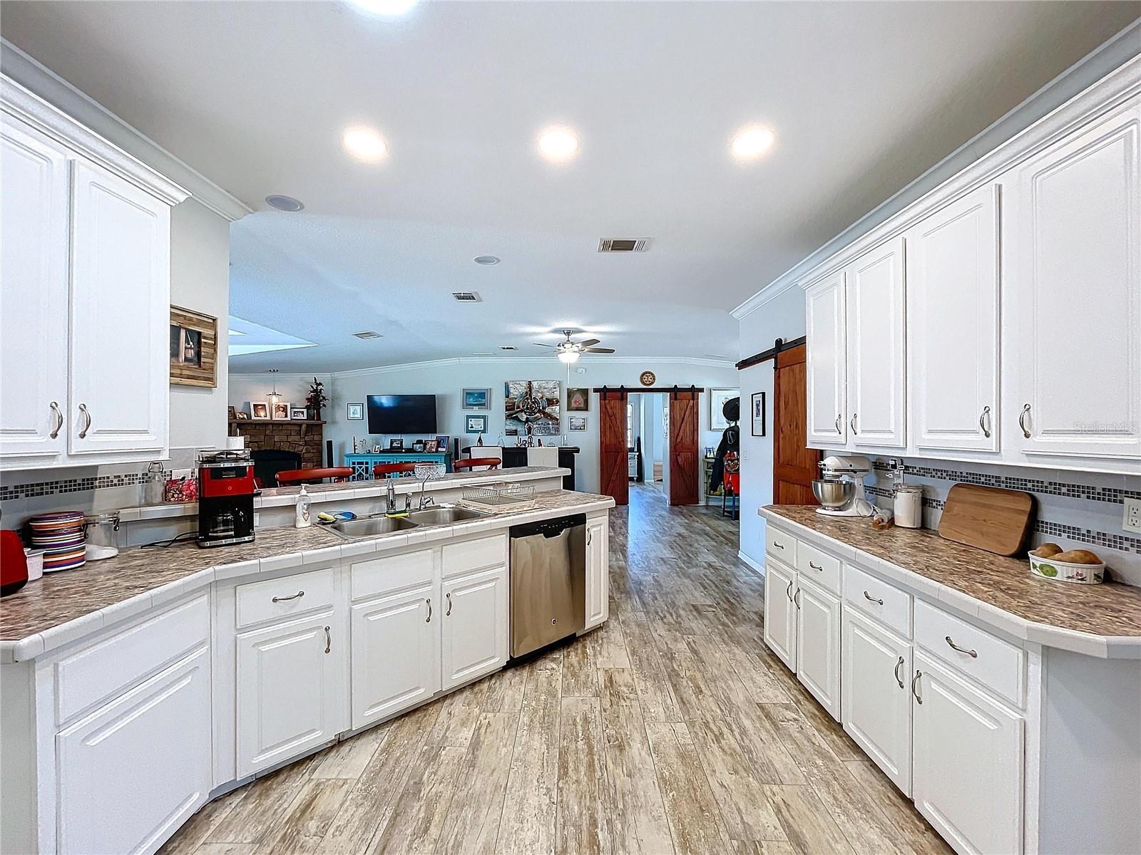 ACREAGE - Residential