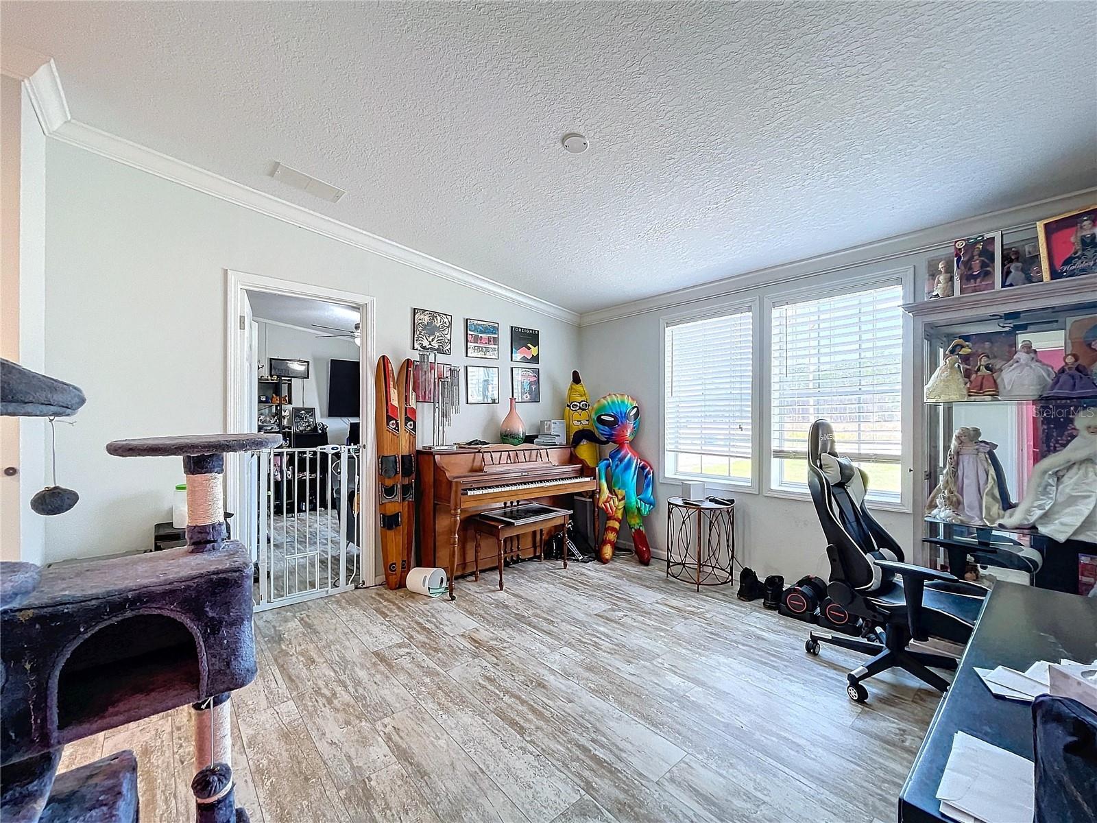 ACREAGE - Residential