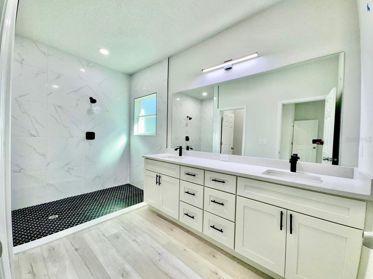 CITRUS SPGS UNIT 09 - Residential