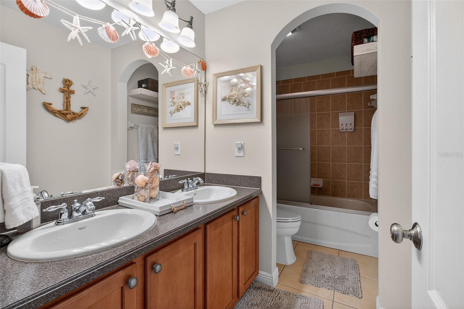 VILLAGES/BRIDGEWATERVILLAGE 06A - Residential