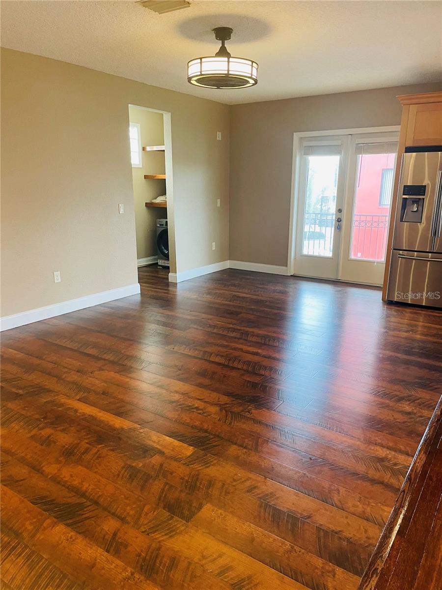 EUSTIS - Residential Lease