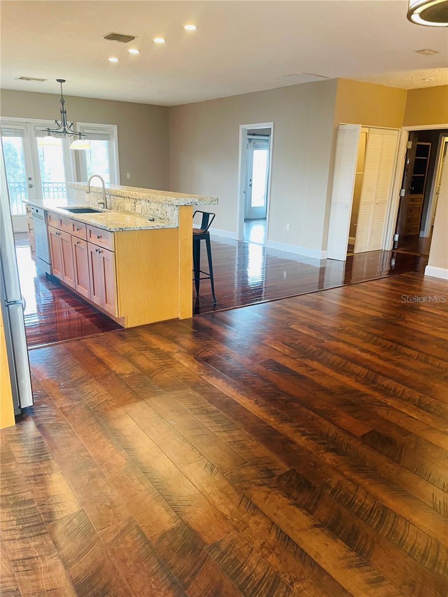 EUSTIS - Residential Lease