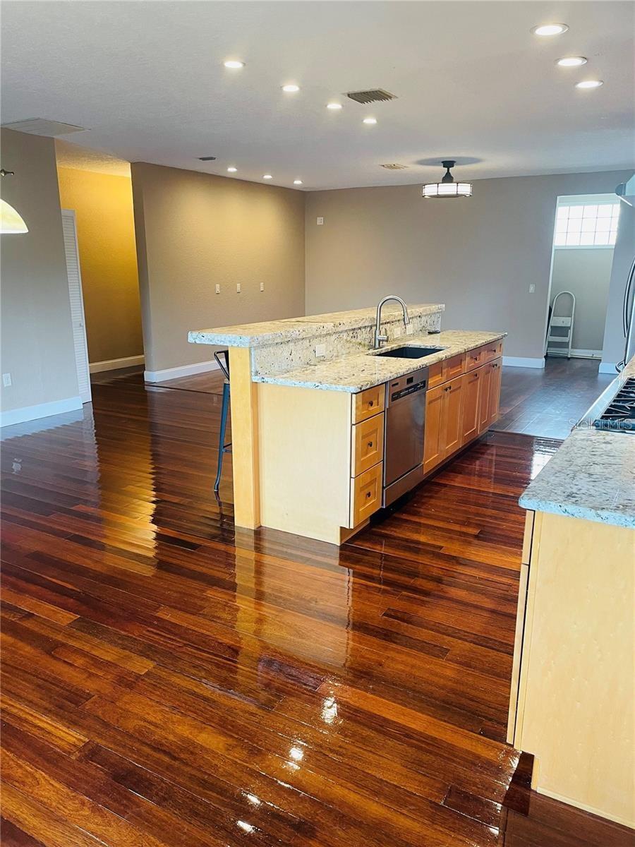 EUSTIS - Residential Lease