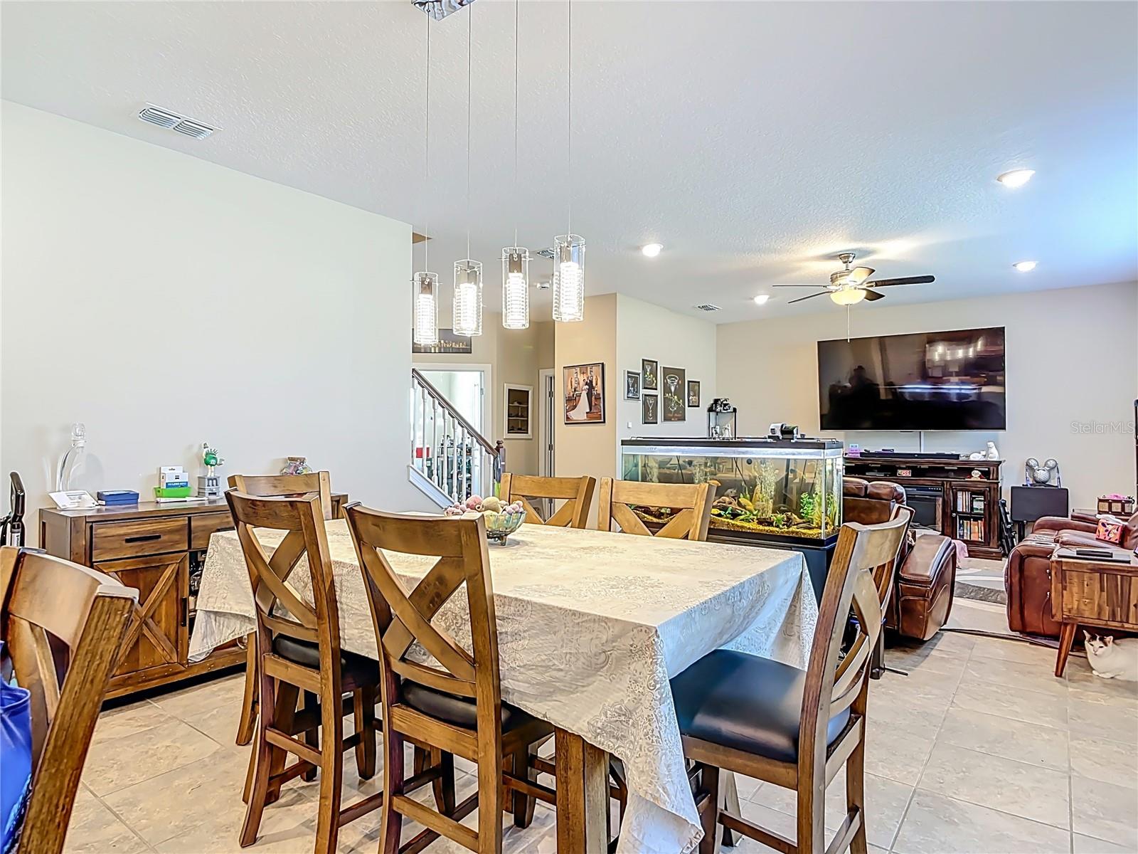 CANOPY TERRACE MB 63 PGS 139-143 - Residential