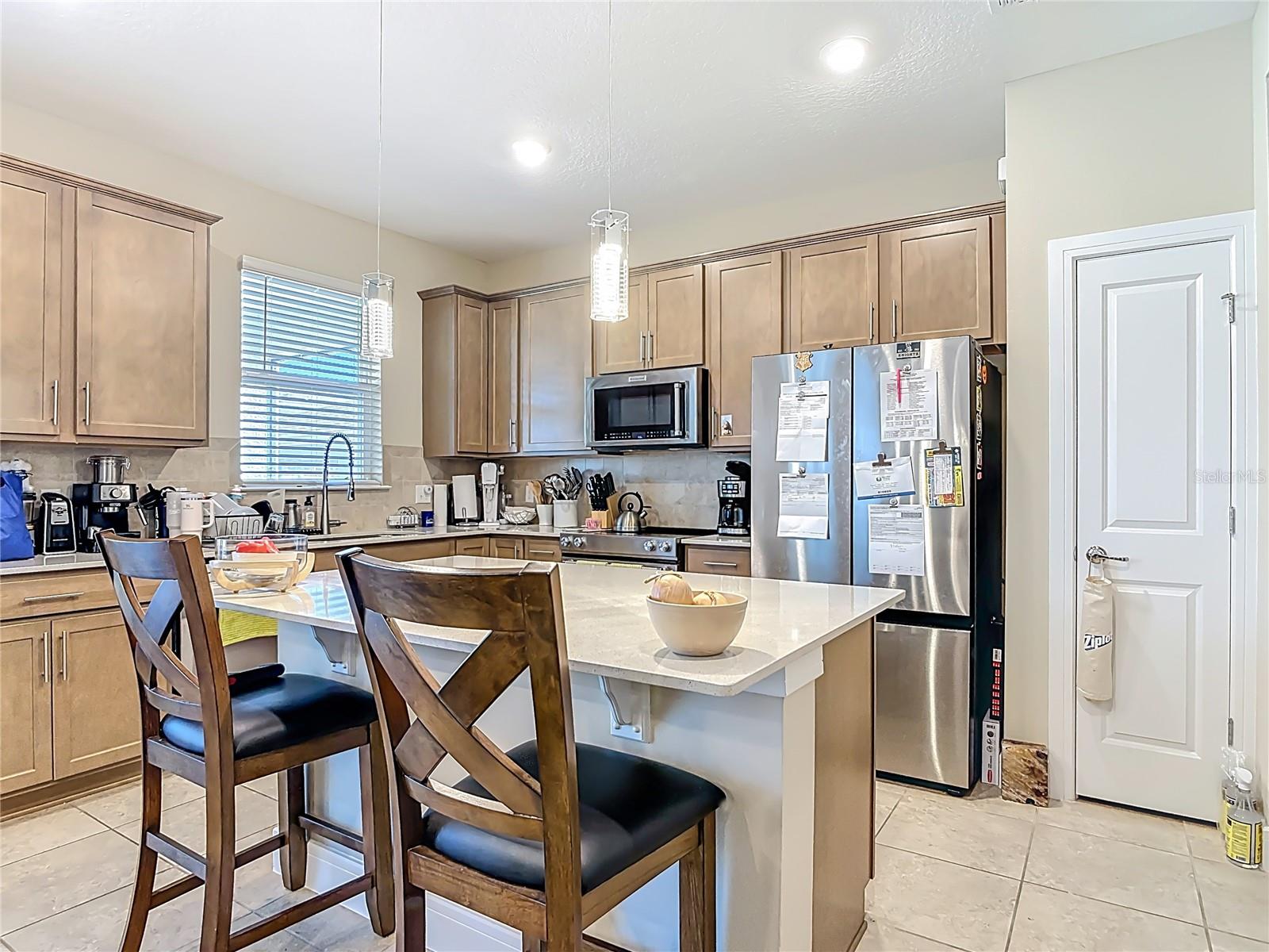 CANOPY TERRACE MB 63 PGS 139-143 - Residential