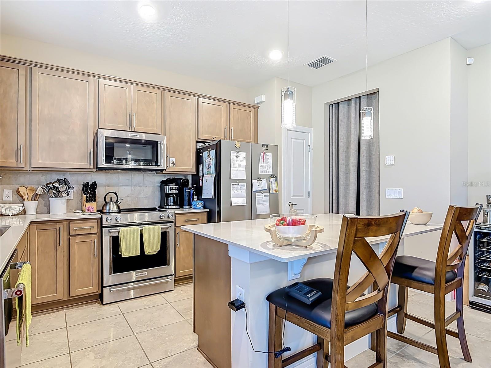 CANOPY TERRACE MB 63 PGS 139-143 - Residential