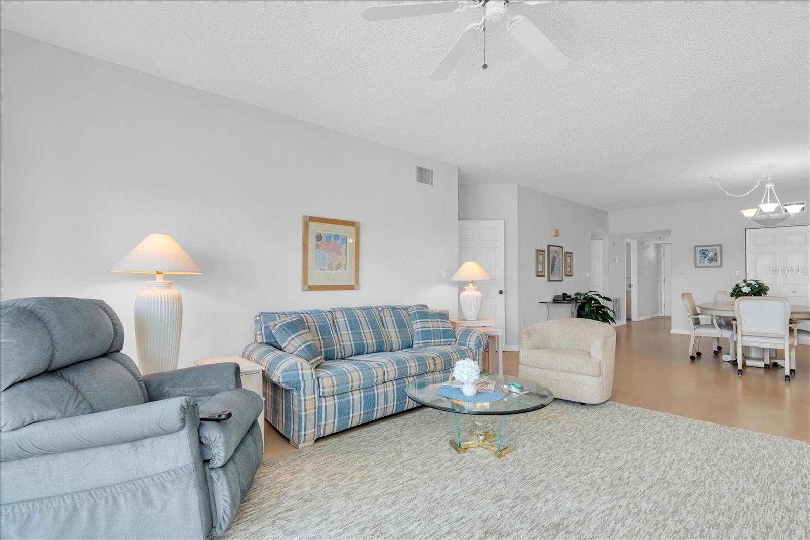 CAPTIVA CAY - Residential