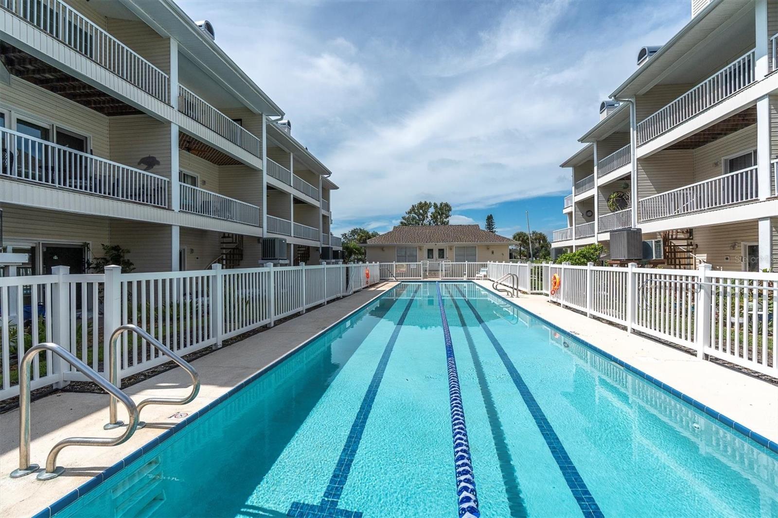 CAPTIVA CAY - Residential