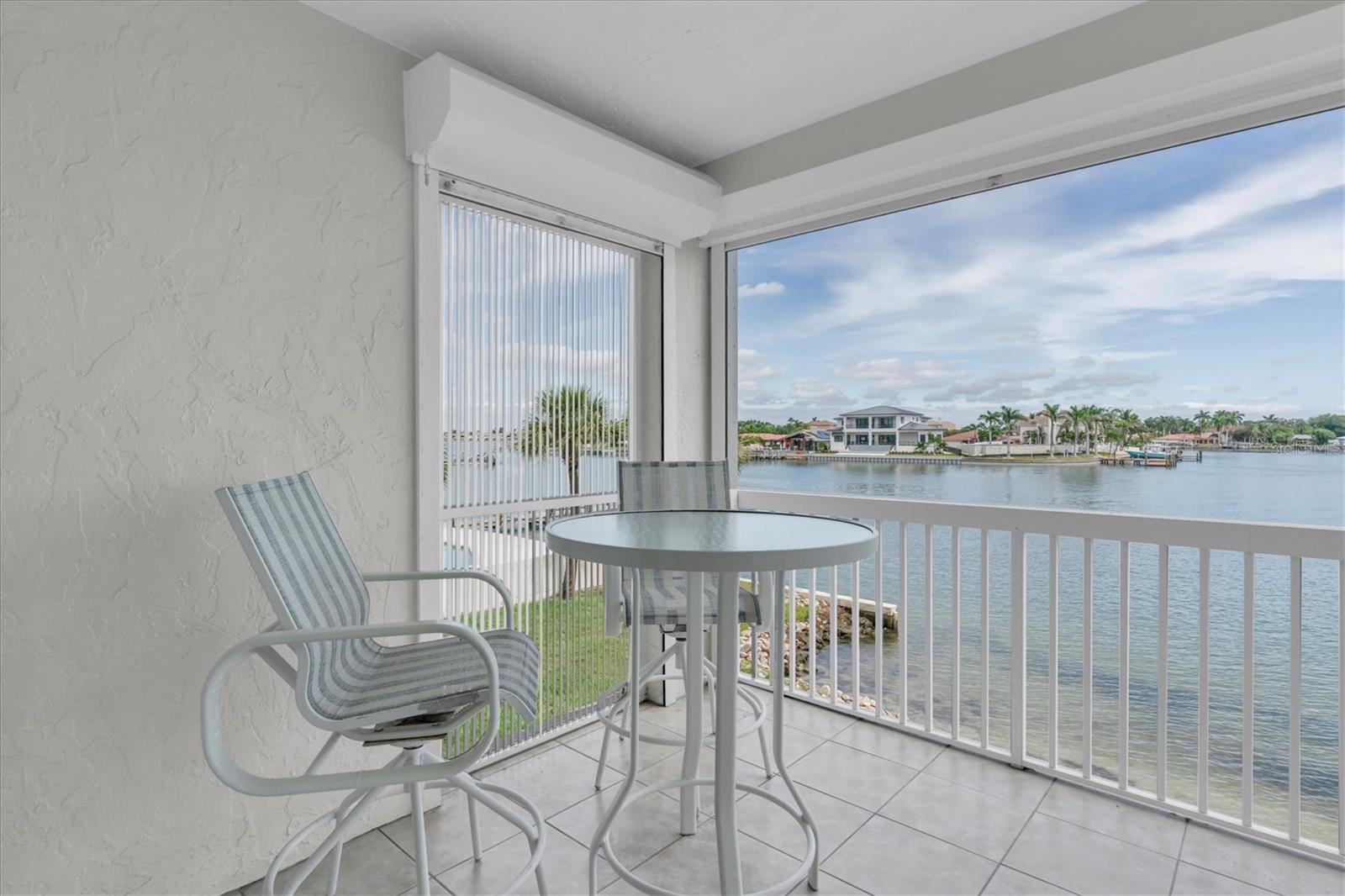 CAPTIVA CAY - Residential