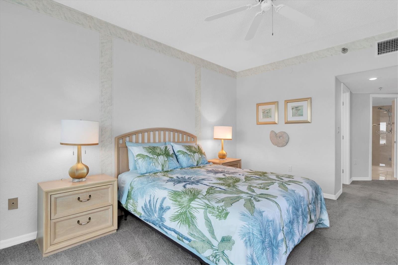 CAPTIVA CAY - Residential