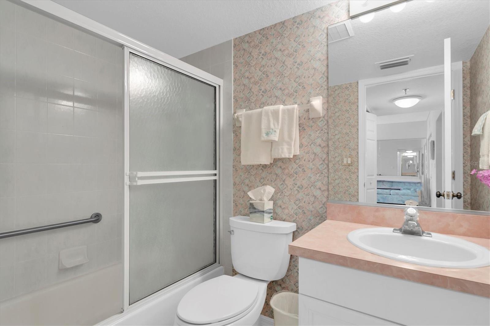 CAPTIVA CAY - Residential