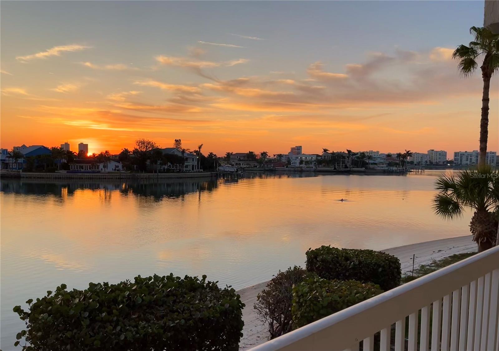 CAPTIVA CAY - Residential