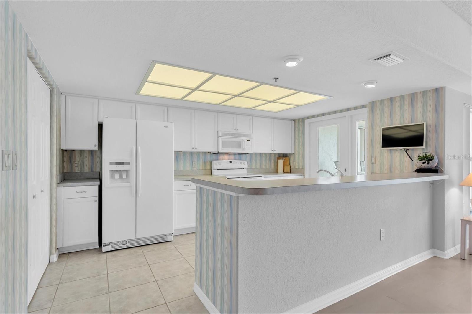 CAPTIVA CAY - Residential