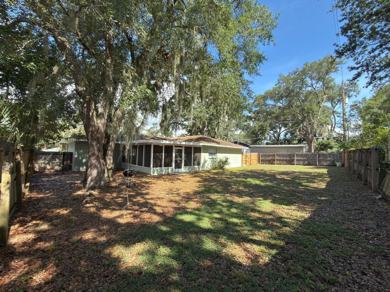 TANGLEWOOD - Residential