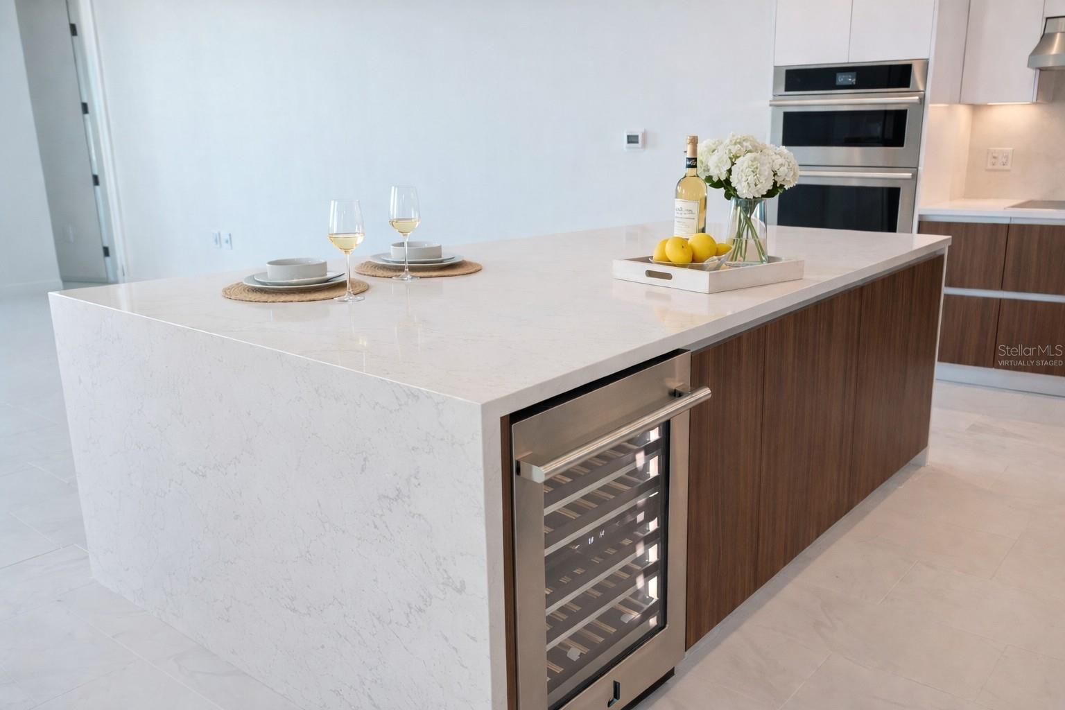 CONDOMINIUM RESIDENCES AT 400 CENTRAL - Residential