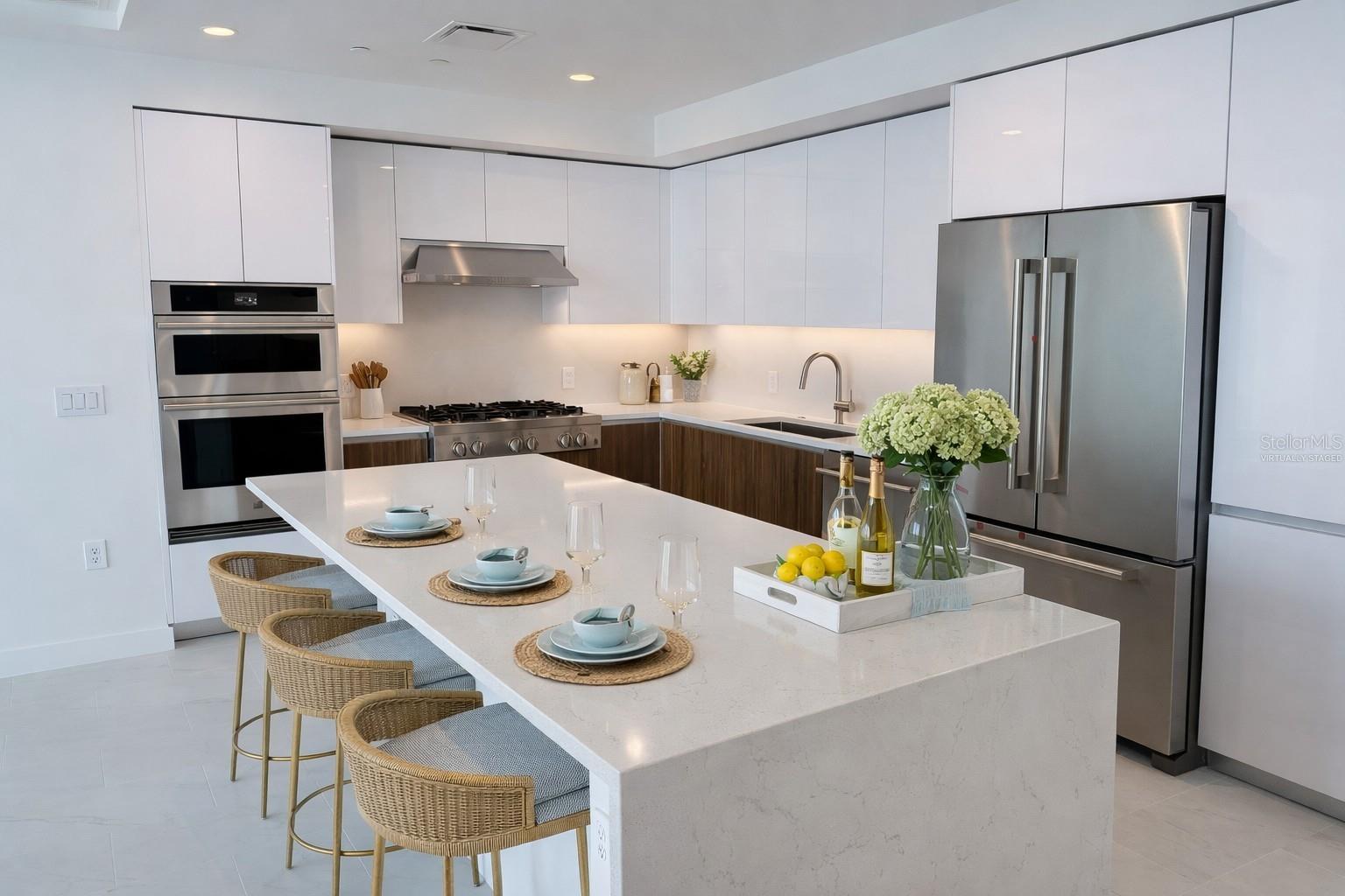 CONDOMINIUM RESIDENCES AT 400 CENTRAL - Residential