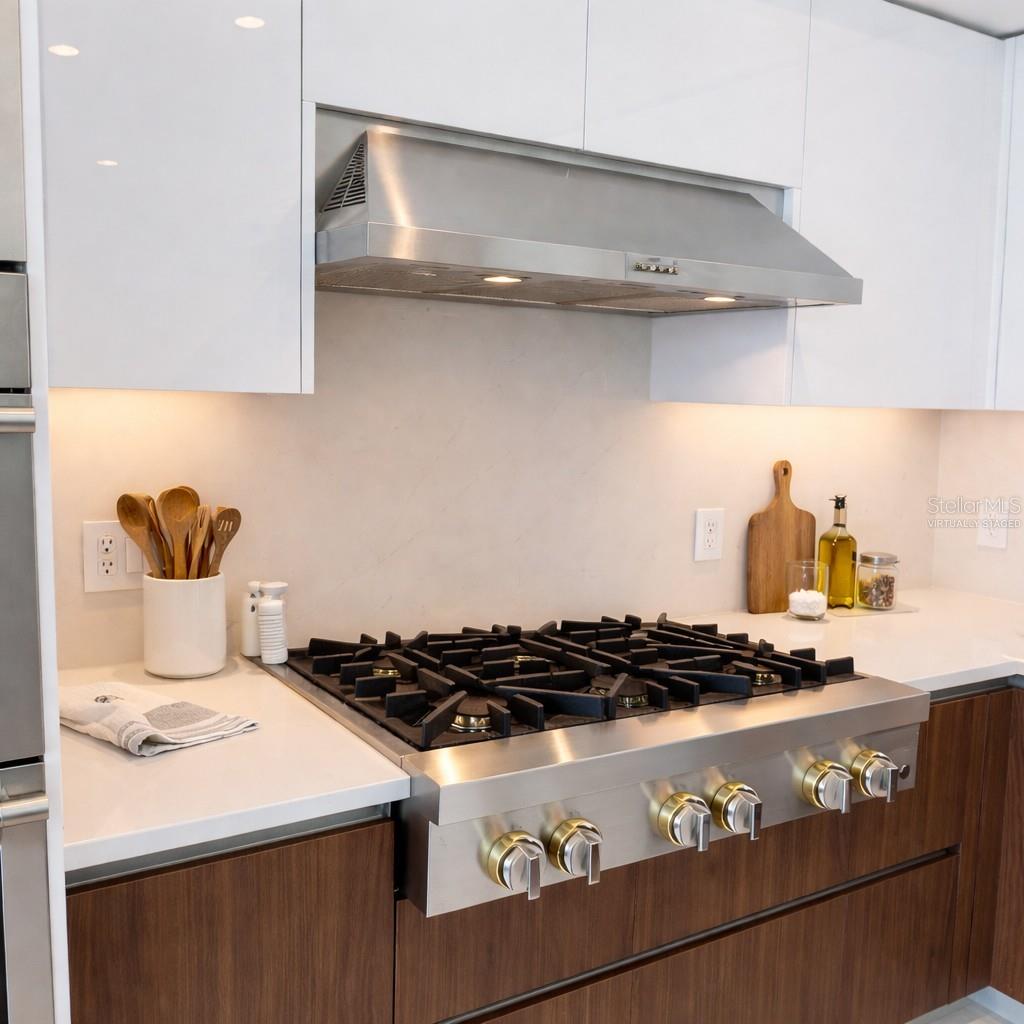 CONDOMINIUM RESIDENCES AT 400 CENTRAL - Residential