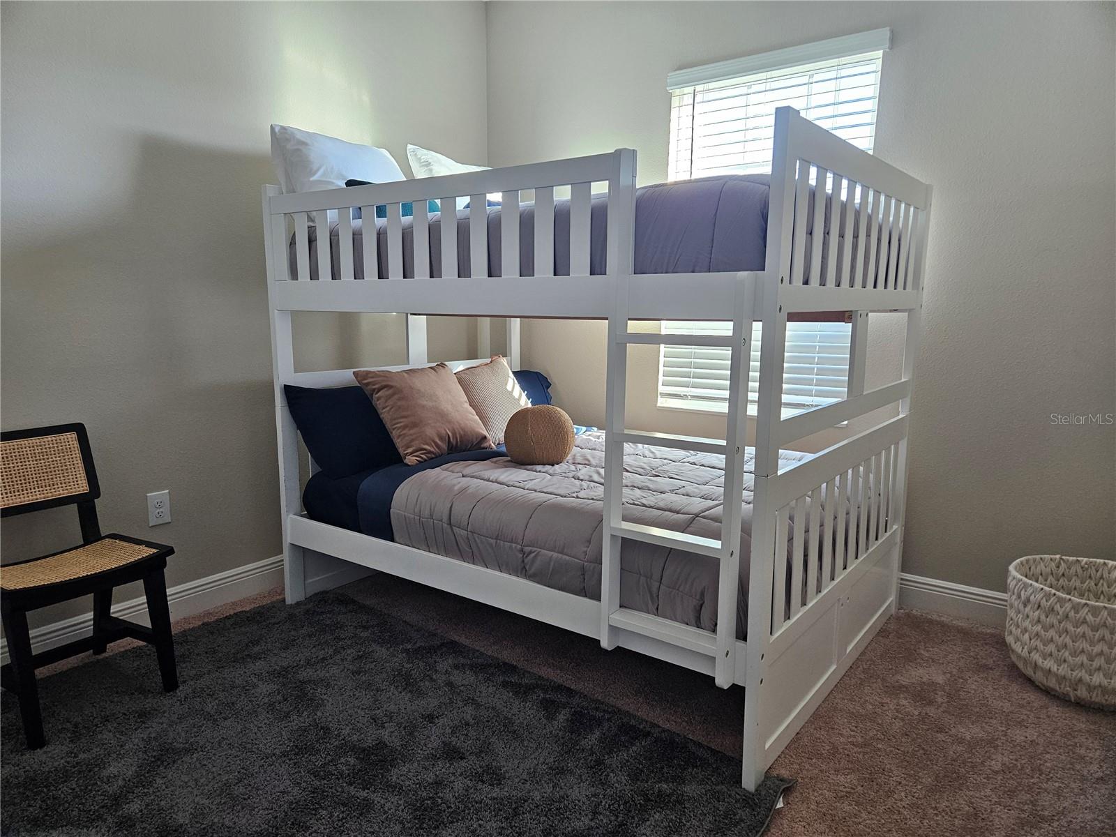 REUNION VILLAGE PH 4 & 5 - Residential Lease