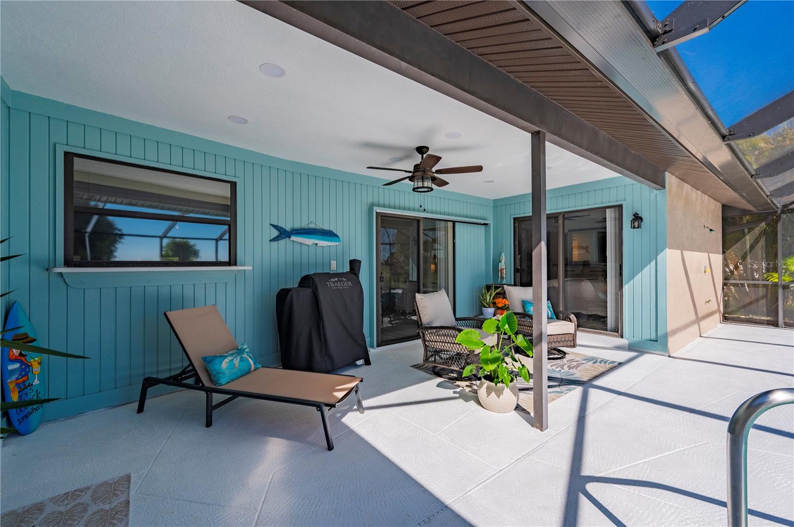 ROTONDA WEST PEBBLE BEACH - Residential