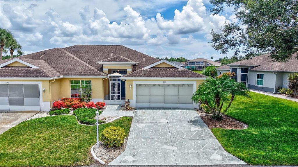 Photo of 811 Staffordshire Ln, Sun City Center, FL 33573 (MLS # TB8436092)