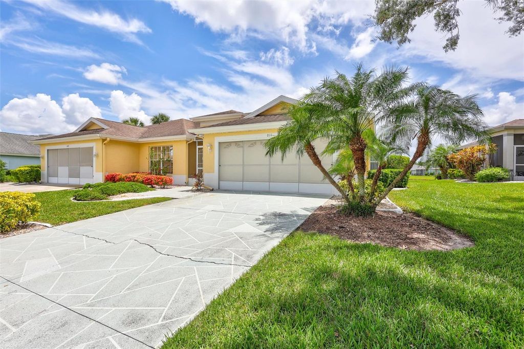 Photo of 811 Staffordshire Ln, Sun City Center, FL 33573 (MLS # TB8436092)