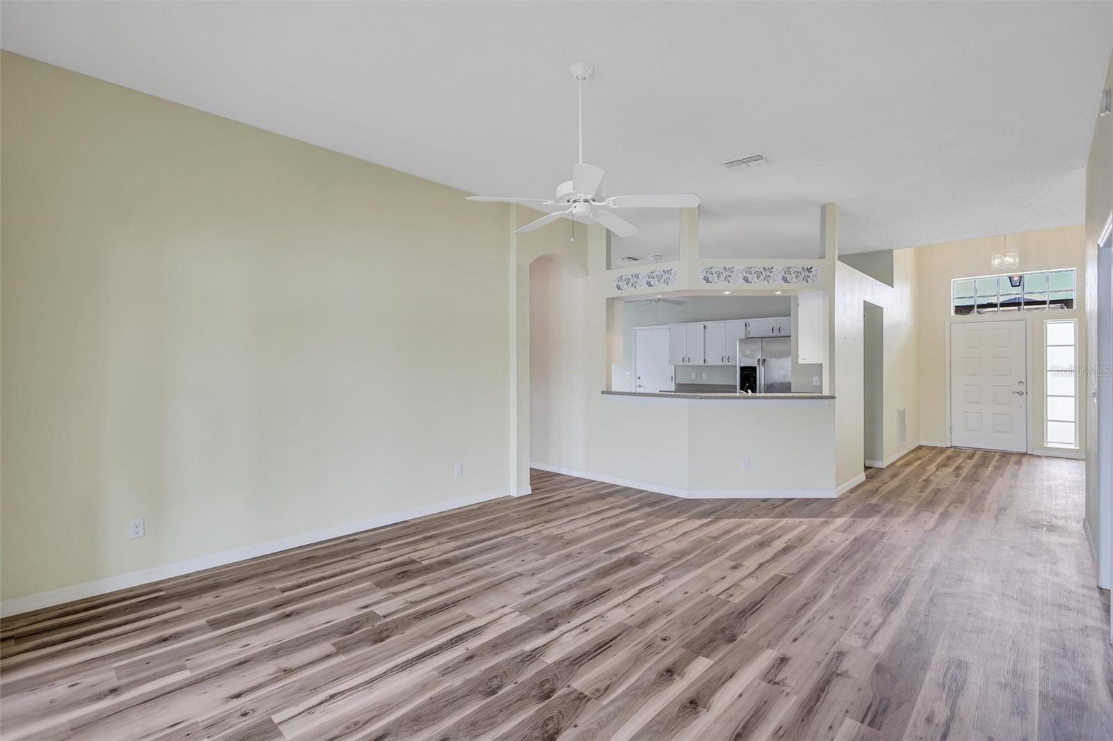 SOUTHAMPTON I CONDO - Residential