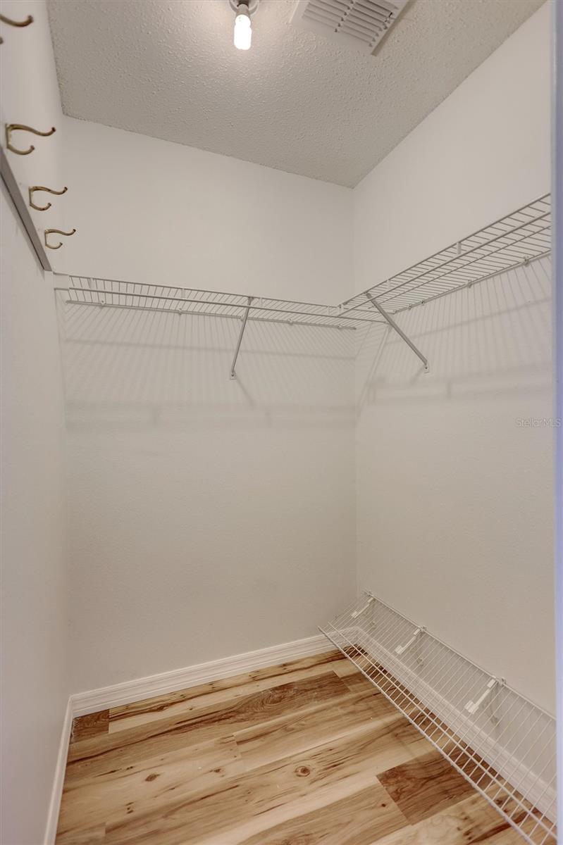 SOUTHAMPTON I CONDO - Residential